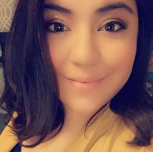 Meet your Posher, Lorena